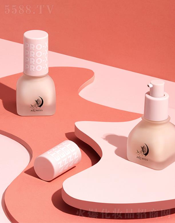 VRٻyƷ޹˾˹rⲣɫA۵Һ  ҹ֊y