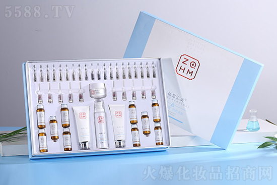 植泉匯美面部套盒 植泉匯美面部套盒